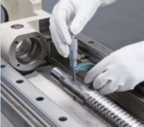 數控加工中心廠家一年一次大維護保養--滾珠絲桿